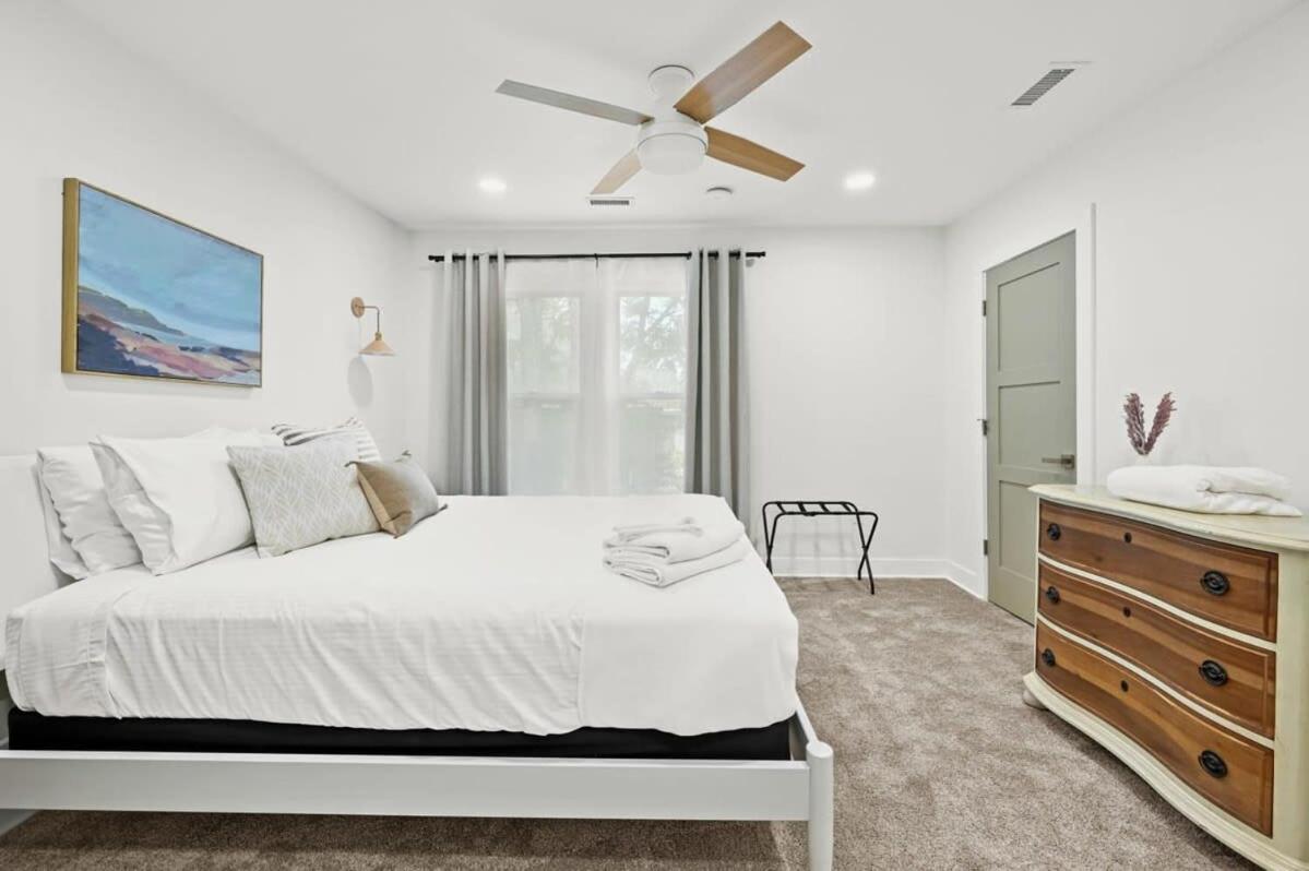 Bungalow On Main - Near Ark Williamstown Luaran gambar